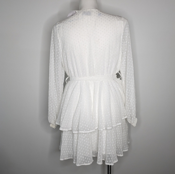 NWT Lioness white legendary lovers plunge v neck tie waist dress XXL - Picture 6 of 14